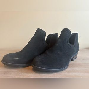 Sorel Lolla Womens Cut Out Black Suede Bootie Size 10